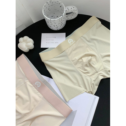 男生夏季薄款無痕冰絲中腰舒適透氣平角四角褲男士內褲2026新款