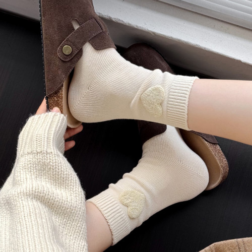 白色短襪子女韓國ins潮襪秋冬加厚棉堆堆襪甜美愛心咖啡色中筒襪 白色短襪子女韓國ins潮襪秋冬加厚棉堆堆襪甜美愛心咖啡色中筒襪