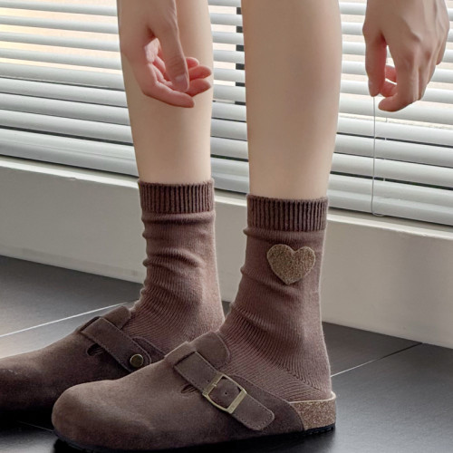 白色短襪子女韓國ins潮襪秋冬加厚棉堆堆襪甜美愛心咖啡色中筒襪 白色短襪子女韓國ins潮襪秋冬加厚棉堆堆襪甜美愛心咖啡色中筒襪