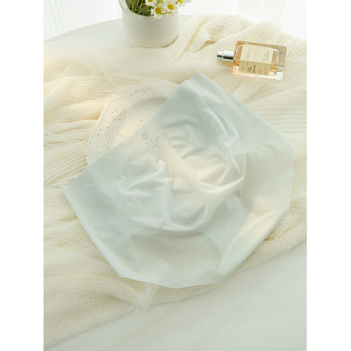 無痕冰絲超薄面膜內褲裸感一片式純色中腰蜜桃包臀女士三角褲夏季 無痕冰絲超薄面膜內褲裸感一片式純色中腰蜜桃包臀女士三角褲夏季