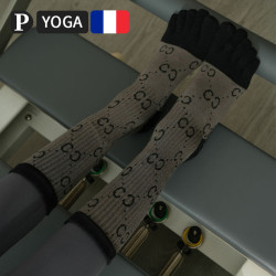 PLUSFISH瑜珈襪五指普拉提專業防滑2024新秋冬中筒運動健身分趾襪