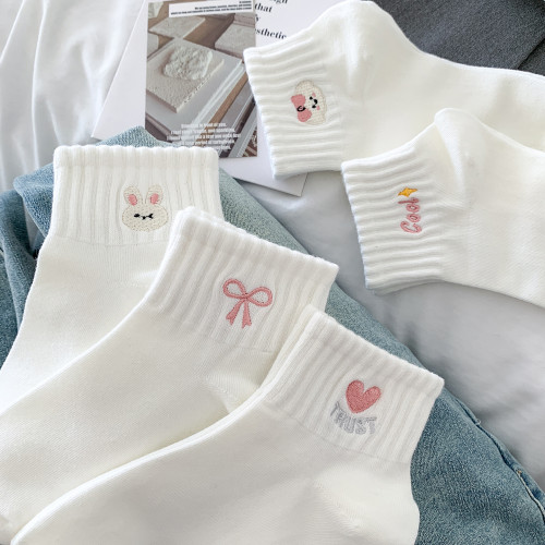 可愛粉色刺綉襪子女純棉短襪春秋夏季低幫短筒運動風奶白卡通透氣