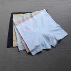 花色運動Y~ummie運動內褲女透氣健身隱形無縫高彈運動平角安全褲