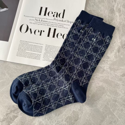 歐貨菱格星點復古百搭D字母襪子女時髦幾何圖形網紅高品質中筒襪