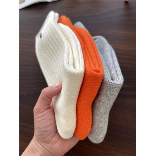 男襪子刺綉標高筒襪純棉彩色厚襪子時尚個性加厚保暖防臭長襪 男襪子刺綉標高筒襪純棉彩色厚襪子時尚個性加厚保暖防臭長襪