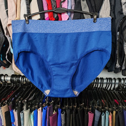 原單運動內褲速乾高彈無縫透氣含棉襠一片式包臀中腰三角褲衩