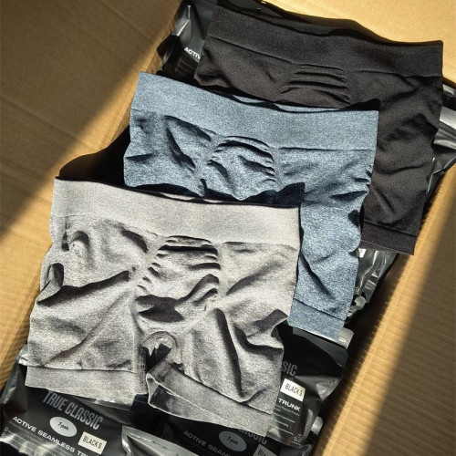 美單男子速乾運動內褲無縫防磨透氣跑步戶外健身登山平角褲 美單男子速乾運動內褲無縫防磨透氣跑步戶外健身登山平角褲