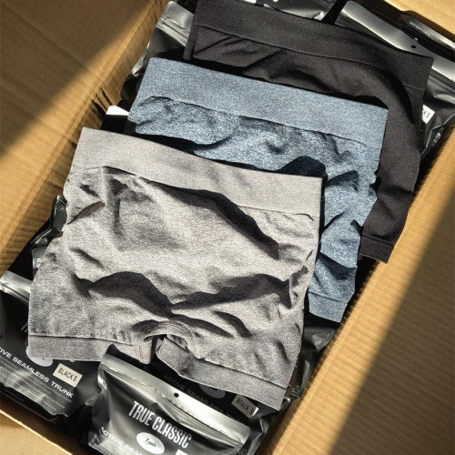 美單男子速乾運動內褲無縫防磨透氣跑步戶外健身登山平角褲 美單男子速乾運動內褲無縫防磨透氣跑步戶外健身登山平角褲