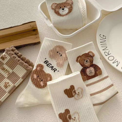 襪子女秋冬中筒襪保暖加厚冬天防臭白色可愛女生運動長筒卡通潮襪 襪子女秋冬中筒襪保暖加厚冬天防臭白色可愛女生運動長筒卡通潮襪