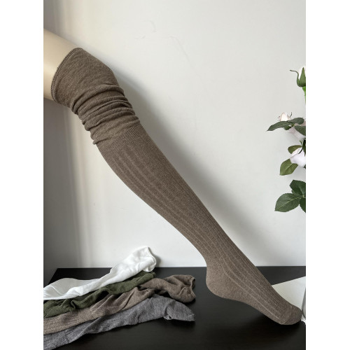 香芋紫色竪紋拼接過膝長筒襪女春秋季時髦堆曡復古苔蘚綠色高筒襪 香芋紫色竪紋拼接過膝長筒襪女春秋季時髦堆曡復古苔蘚綠色高筒襪