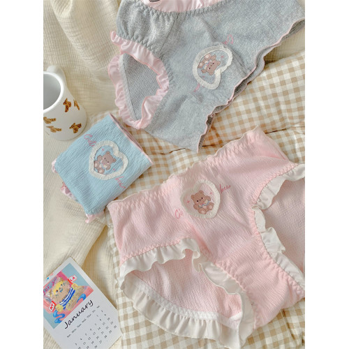 夢幻小甜熊~日系女生三角褲藍色甜美內褲女士7a級抗菌2025新款 夢幻小甜熊~日系女生三角褲藍色甜美內褲女士7a級抗菌2025新款