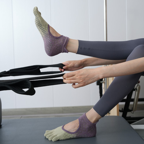 春季新款瑜珈襪漸變色點膠防滑五指襪露背暗紋透氣運動普拉提襪子 春季新款瑜珈襪漸變色點膠防滑五指襪露背暗紋透氣運動普拉提襪子