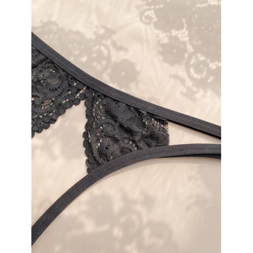 法式蕾絲花邊綁帶開襠內褲本命年紅色性感誘惑丁字褲火辣T褲全透 法式蕾絲花邊綁帶開襠內褲本命年紅色性感誘惑丁字褲火辣T褲全透