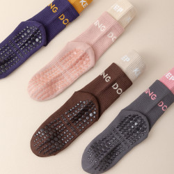 AMOMT矽膠防滑瑜珈襪子女拼色中筒襪純棉室內舞蹈專業健身運動襪