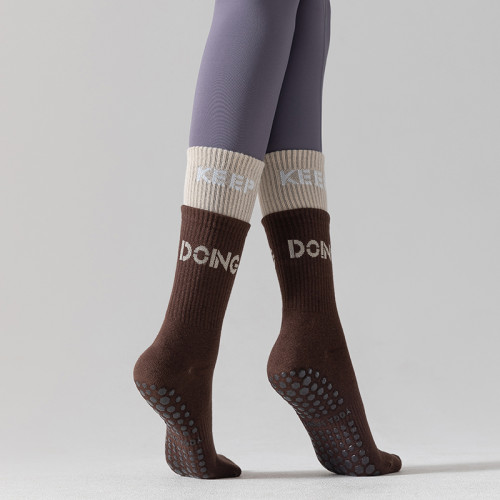 AMOMT矽膠防滑瑜珈襪子女拼色中筒襪純棉室內舞蹈專業健身運動襪 AMOMT矽膠防滑瑜珈襪子女拼色中筒襪純棉室內舞蹈專業健身運動襪