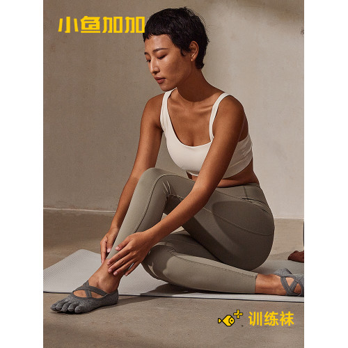 小魚加加 瑜珈襪子專業訓練襪女五指防滑顆粒室內夏季露趾運動襪 小魚加加 瑜珈襪子專業訓練襪女五指防滑顆粒室內夏季露趾運動襪