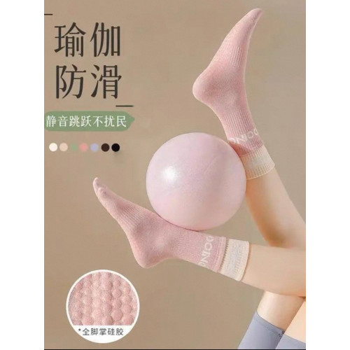 瑜珈襪子襪防滑襪女長筒配鯊魚褲健身運動瑜珈加厚假兩件跳繩跳舞 瑜珈襪子襪防滑襪女長筒配鯊魚褲健身運動瑜珈加厚假兩件跳繩跳舞