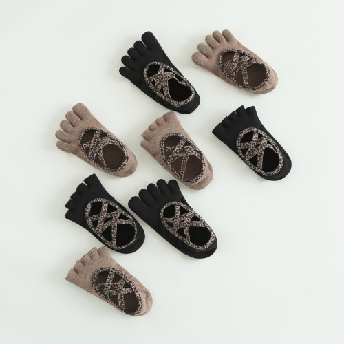 瑜珈襪子專業防滑女五指鞋豹紋普拉提室內運動健身舞蹈分趾地板襪 瑜珈襪子專業防滑女五指鞋豹紋普拉提室內運動健身舞蹈分趾地板襪