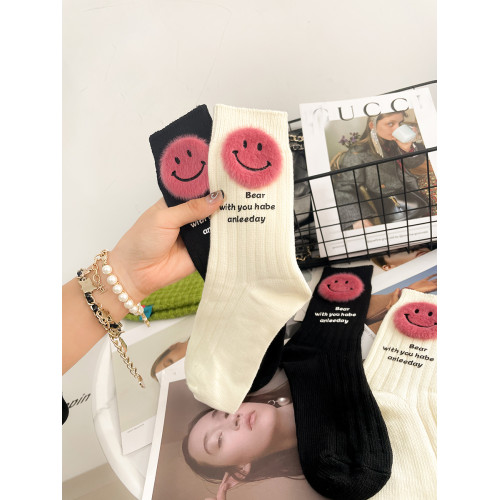 個性字母玫紅笑臉可愛中高筒襪日韓配鯊魚褲外穿長筒粉色潮襪女童 個性字母玫紅笑臉可愛中高筒襪日韓配鯊魚褲外穿長筒粉色潮襪女童