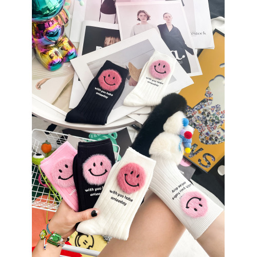 個性字母玫紅笑臉可愛中高筒襪日韓配鯊魚褲外穿長筒粉色潮襪女童 個性字母玫紅笑臉可愛中高筒襪日韓配鯊魚褲外穿長筒粉色潮襪女童