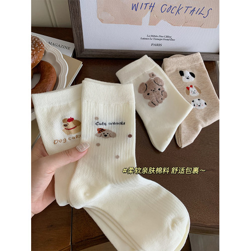 可愛卡通襪子女中筒襪秋冬季款棉襪ins潮日系小狗運動春秋長筒襪 可愛卡通襪子女中筒襪秋冬季款棉襪ins潮日系小狗運動春秋長筒襪
