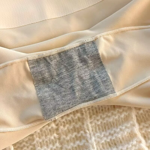 冰絲內褲女平角無痕安全褲防走光薄款純棉襠高腰收腹打底四角短褲 冰絲內褲女平角無痕安全褲防走光薄款純棉襠高腰收腹打底四角短褲