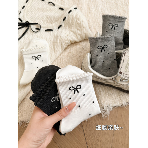 蝴蝶結中筒襪子女款秋冬新款純棉波點襪子ins潮日系長款可愛少女 蝴蝶結中筒襪子女款秋冬新款純棉波點襪子ins潮日系長款可愛少女