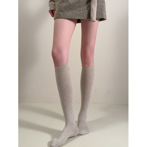 老錢風的燕麥色太有感覺!好好搭好溫柔!小腿襪女靴子襪長筒顯瘦 老錢風的燕麥色太有感覺!好好搭好溫柔!小腿襪女靴子襪長筒顯瘦