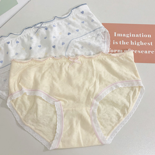 Twentyone香草夾心~法式甜美純色可愛少女純棉襠中腰三角褲內褲女 Twentyone香草夾心~法式甜美純色可愛少女純棉襠中腰三角褲內褲女