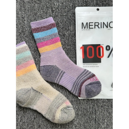 新款100%美利奴童襪羊毛戶外徒步登山襪吸汗全毛圈運動防磨中筒襪 新款100%美利奴童襪羊毛戶外徒步登山襪吸汗全毛圈運動防磨中筒襪