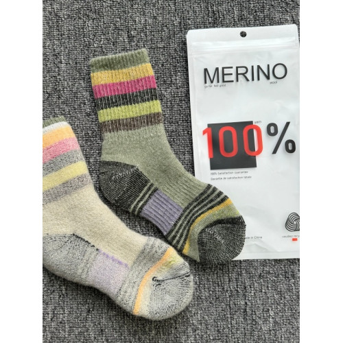 新款100%美利奴童襪羊毛戶外徒步登山襪吸汗全毛圈運動防磨中筒襪 新款100%美利奴童襪羊毛戶外徒步登山襪吸汗全毛圈運動防磨中筒襪