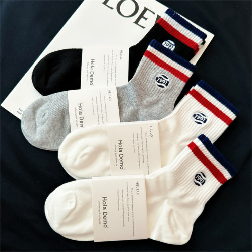 襪子男士中筒襪純棉透氣男短筒襪潮ins高品質防臭白色運動襪男生 襪子男士中筒襪純棉透氣男短筒襪潮ins高品質防臭白色運動襪男生