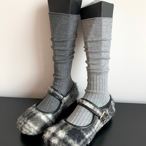 復古卡其色堆堆襪女春秋款咖色中筒長襪竪條紋白色黑色及膝小腿襪 復古卡其色堆堆襪女春秋款咖色中筒長襪竪條紋白色黑色及膝小腿襪