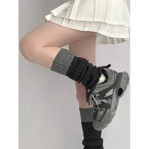 夜間教習室黑灰拼接襪套女秋冬黑色堆堆襪中筒襪子拼色腿套小腿襪 夜間教習室黑灰拼接襪套女秋冬黑色堆堆襪中筒襪子拼色腿套小腿襪