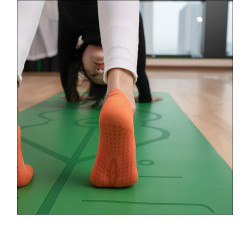 冰涼冰麻感23春夏新款網眼透氣隱形運動防滑瑜珈船襪矽膠女襪