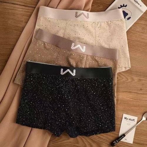 男士內褲平角褲冰絲無痕寬松大碼夏季薄款透氣潮流個性四角短褲頭 男士內褲平角褲冰絲無痕寬松大碼夏季薄款透氣潮流個性四角短褲頭