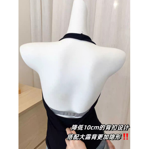 好看又顯高級-無痕v領掛脖內衣女小胸聚攏細肩帶露背交叉美背一體 好看又顯高級-無痕v領掛脖內衣女小胸聚攏細肩帶露背交叉美背一體