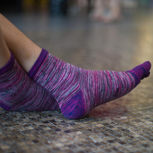 復古拼線五指襪男中筒純棉分趾襪保暖中統高腰五趾襪防臭吸汗秋冬 復古拼線五指襪男中筒純棉分趾襪保暖中統高腰五趾襪防臭吸汗秋冬