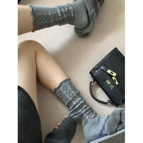 誰還沒買啊~我真的太愛了!菱格針織襪子太復古了吧!百搭高級感 誰還沒買啊~我真的太愛了!菱格針織襪子太復古了吧!百搭高級感