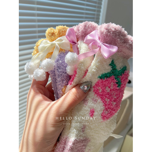 睡覺穿的襪子女冬季加厚保暖地板襪珊瑚絨中筒襪長筒坐月子睡眠襪 睡覺穿的襪子女冬季加厚保暖地板襪珊瑚絨中筒襪長筒坐月子睡眠襪