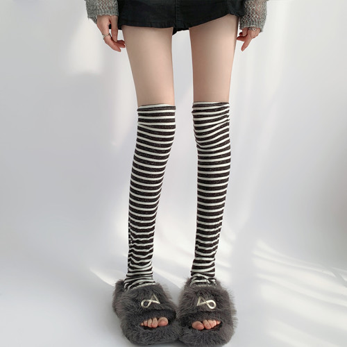 夜間教習室襪套女款春秋過膝長筒襪日系jk黑白條紋腿套高筒堆堆襪 夜間教習室襪套女款春秋過膝長筒襪日系jk黑白條紋腿套高筒堆堆襪