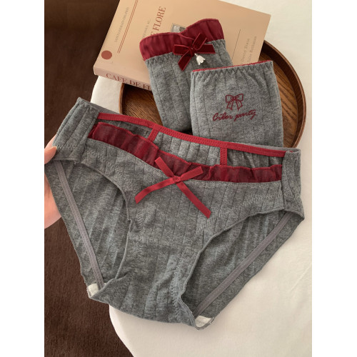 軟絨紅結~紅色本命年內褲女款純棉2025新款女士7a級抗菌三角褲 軟絨紅結~紅色本命年內褲女款純棉2025新款女士7a級抗菌三角褲