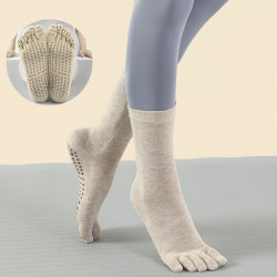 秋冬加厚中筒瑜珈襪女防滑有跟五指襪純棉吸汗運動普拉提腳趾襪