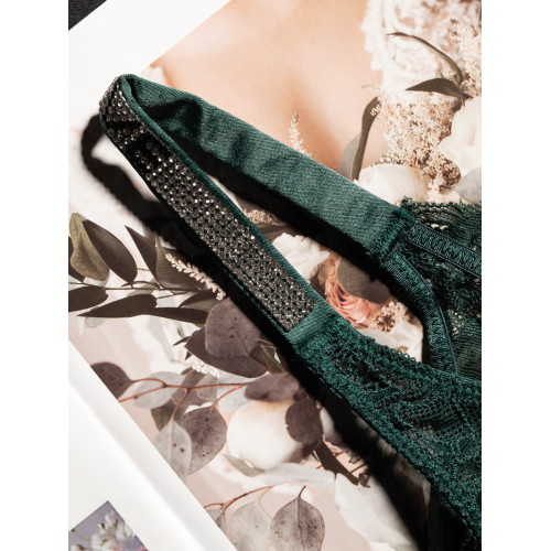 柔軟蕾絲丁字褲女歐美性感水鑽誘惑火辣T褲透氣無痕內褲純欲墨綠 柔軟蕾絲丁字褲女歐美性感水鑽誘惑火辣T褲透氣無痕內褲純欲墨綠