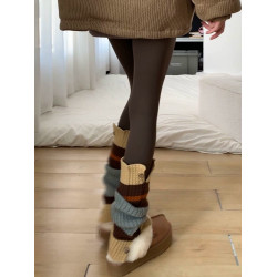 媽呀！好喜歡這個色系的搭配~誰懂哇棕色就是秋冬的顔色~百搭襪套