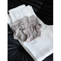 粉底液內褲/比膚色更隱形無痕~桑蠶絲純棉底襠80支蘭精莫代爾女