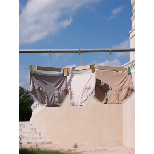 粉底液內褲/比膚色更隱形無痕~桑蠶絲純棉底襠80支蘭精莫代爾女 粉底液內褲/比膚色更隱形無痕~桑蠶絲純棉底襠80支蘭精莫代爾女