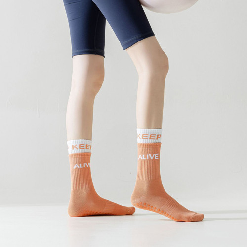 蘇派淘搭配鯊魚褲中筒瑜珈襪高筒運動襪長襪普拉提防滑襪子健身襪 蘇派淘搭配鯊魚褲中筒瑜珈襪高筒運動襪長襪普拉提防滑襪子健身襪