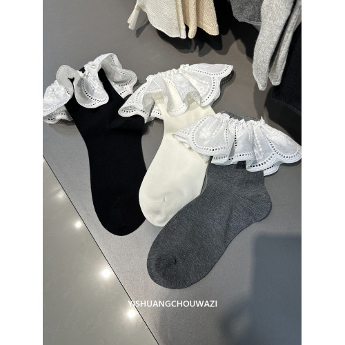 重工蕾絲 秋季新款女士中筒短筒棉襪純色復古蕾絲花邊Lolita少女 重工蕾絲 秋季新款女士中筒短筒棉襪純色復古蕾絲花邊Lolita少女