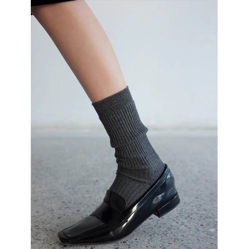 復古松弛感|YANGMA襪子女款夏季白色中筒襪日系堆堆小腿長棉襪夏 復古松弛感|YANGMA襪子女款夏季白色中筒襪日系堆堆小腿長棉襪夏